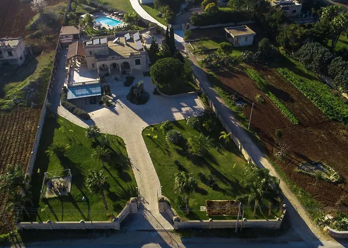 Vila Nicrys By Perle Di Puglia Maglie